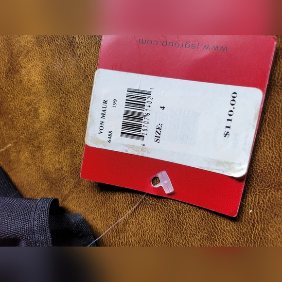 JS GROUP top. NWT - Picture 2 of 11